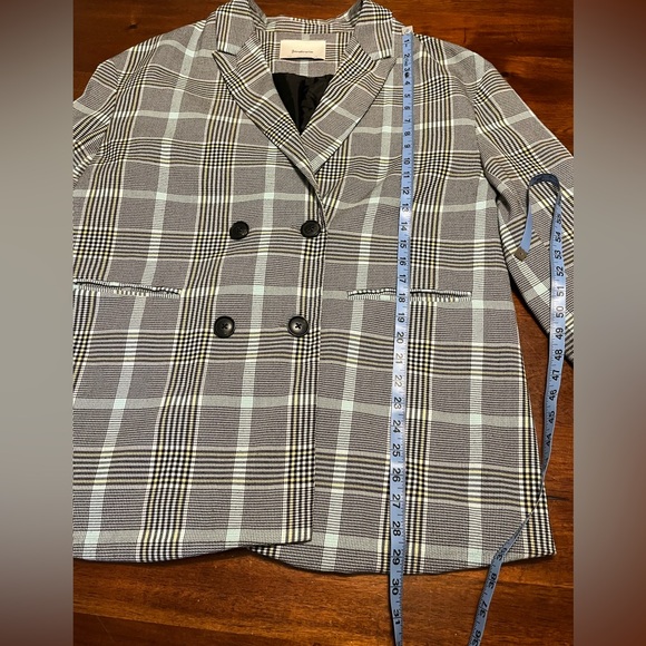 Women's Stadivarius Double Breasted Buttoned Blazer - Picture 7 of 13